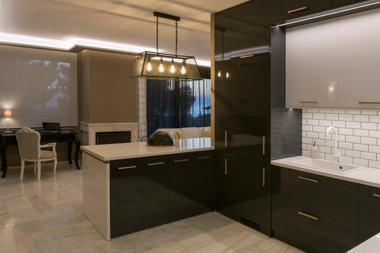 Aval Riviera Apartment ลาโกนิสซี ภายนอก รูปภาพ