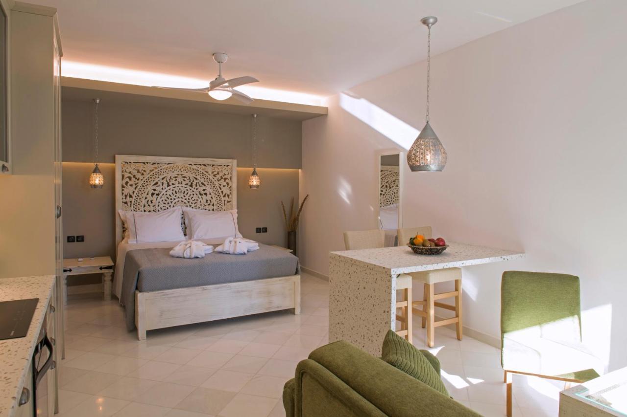 Aval Riviera Apartment ลาโกนิสซี ภายนอก รูปภาพ